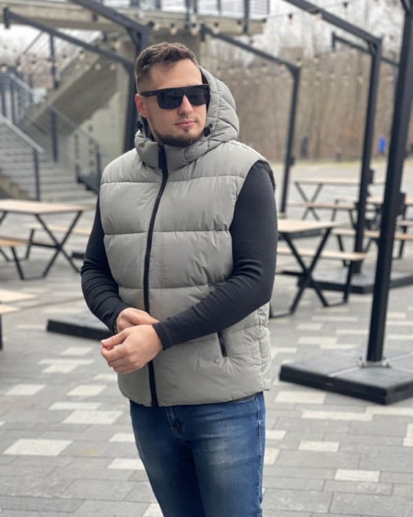Стильна чоловіча стьобана жилетка city comfort 