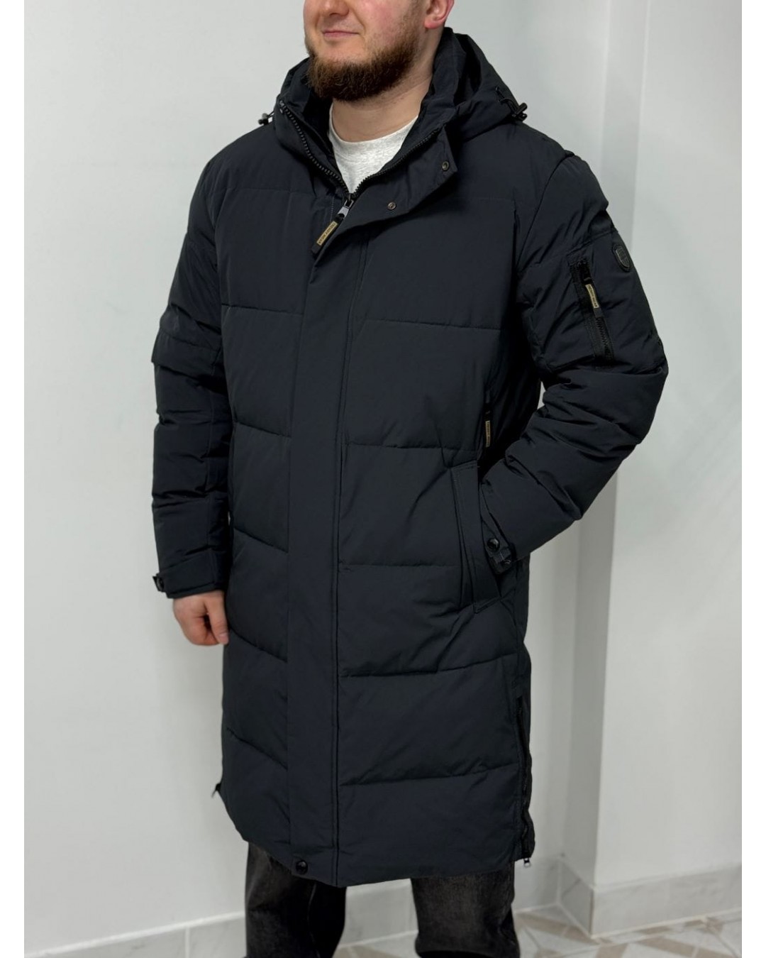 Чоловіча довга зимова куртка з капюшоном winter coat