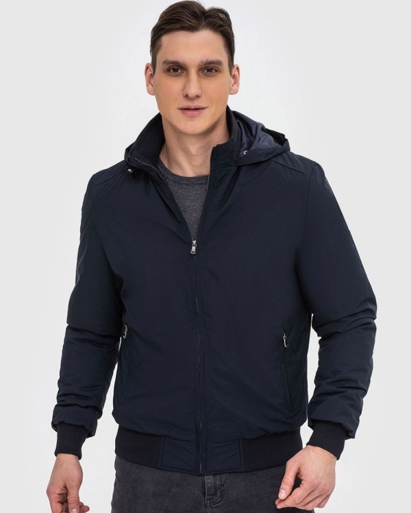 Чоловічий матовий демісезонний бомбер з мембранної тканини navy classic
