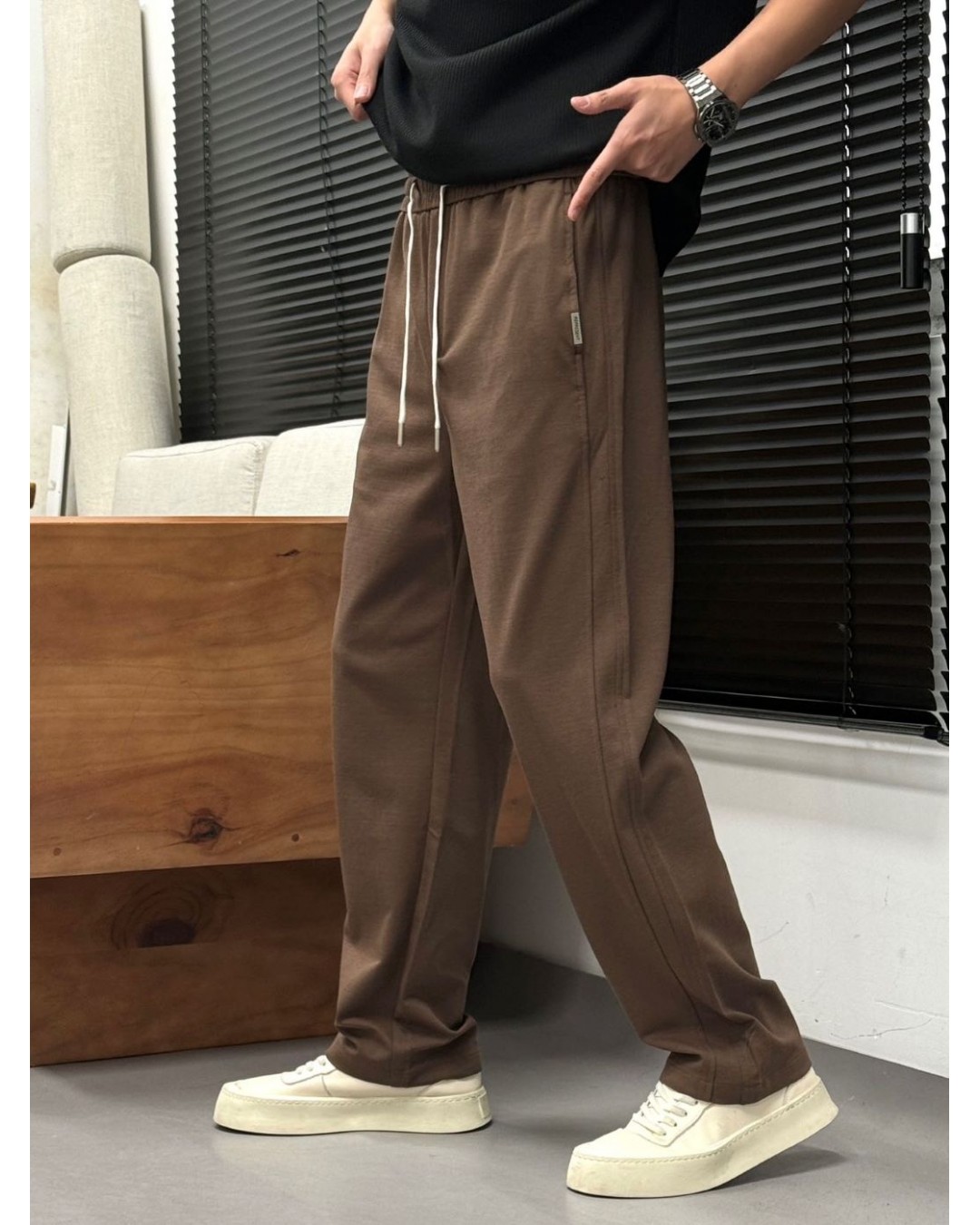 Зручні базові чоловічі штани на кожен день casual mood