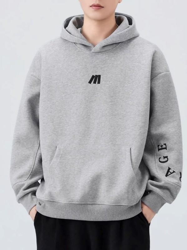 Чоловіче худі з капюшоном та вишитим принтом на рукаві embroidery courage