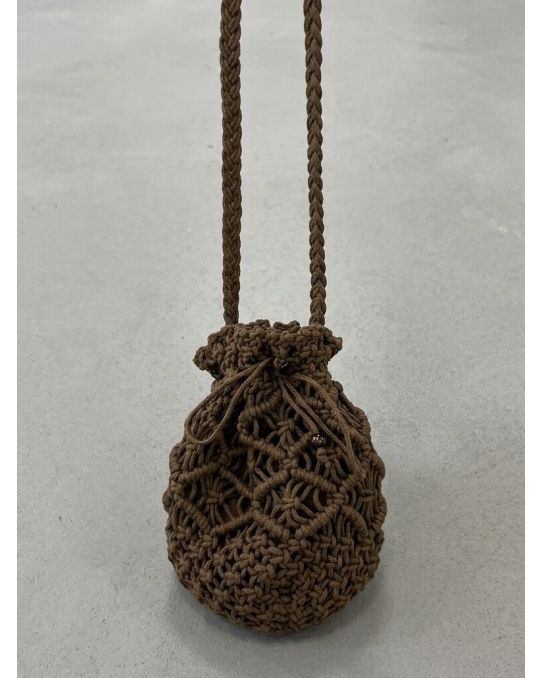 Плетена жіноча сумка-мішок з бавовняного шнура brown woven bag
