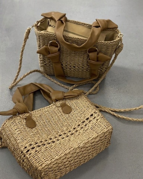 Плетена жіноча сумка з двома ручками beige woven bag