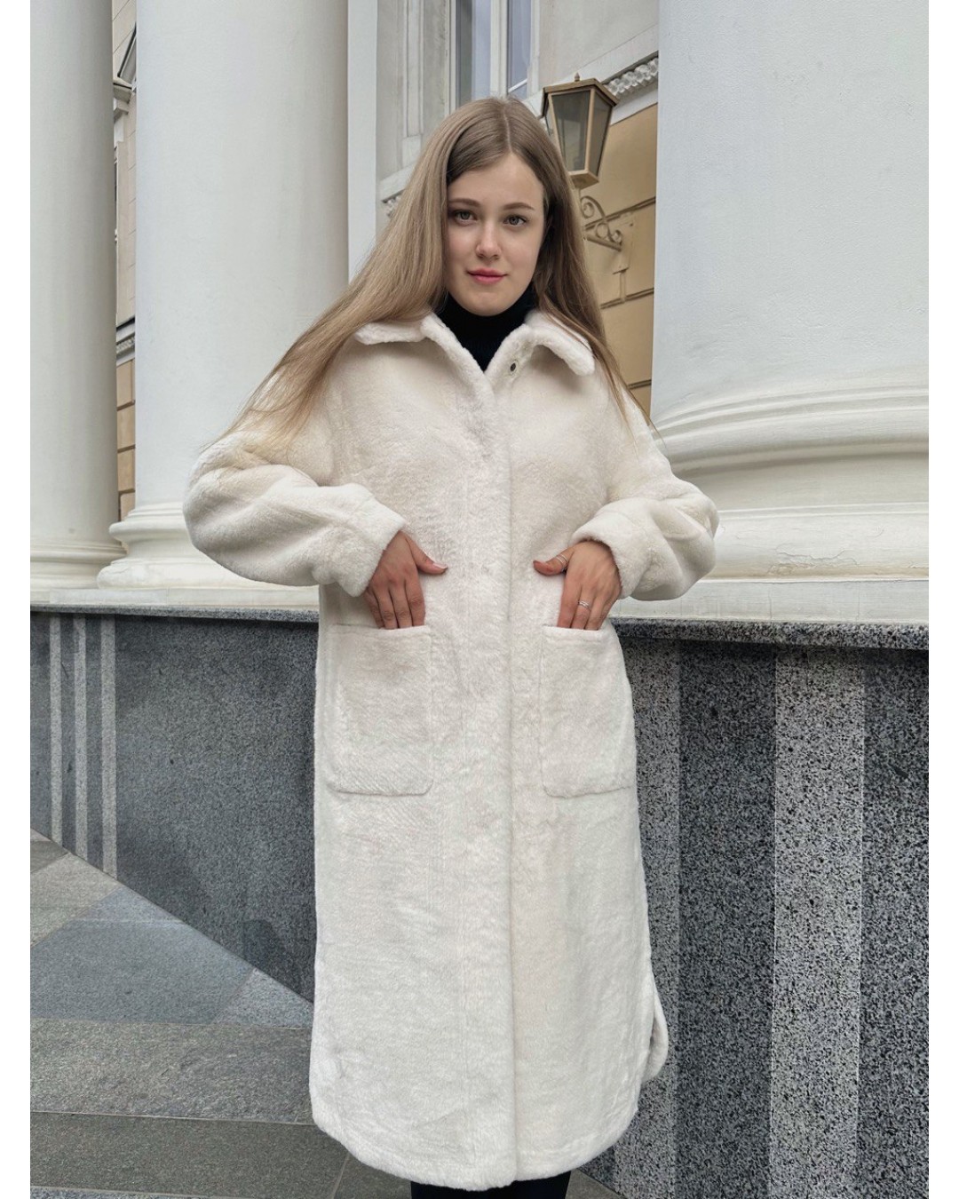 Шуба з екохутра на кнопках