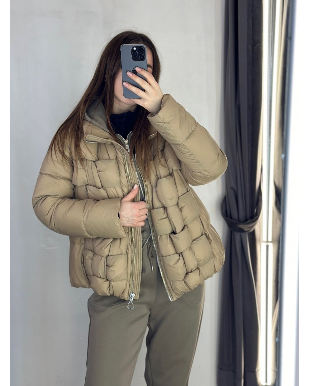 Куртка з плетенням спереду