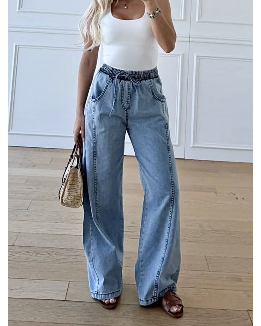 Блакитні широкі джинси blue wide-leg jeans