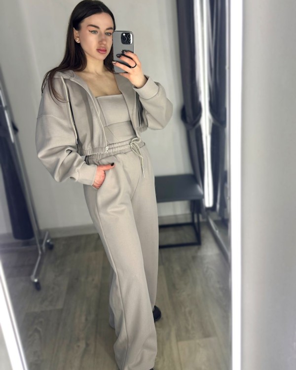 Стильний прогулянковий костюм з корсетним топом