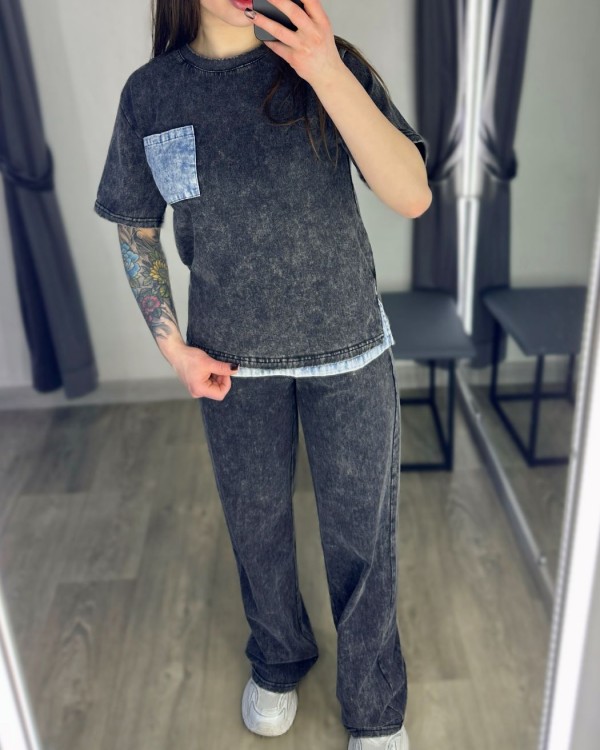 Стильний костюм з футболкою та прямими штанами denim pocket