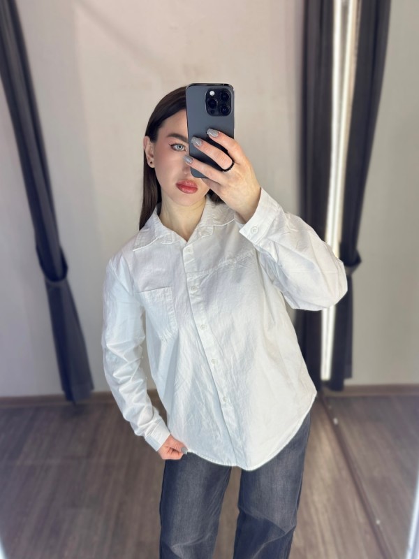 Однотонна сорочка з бавовни