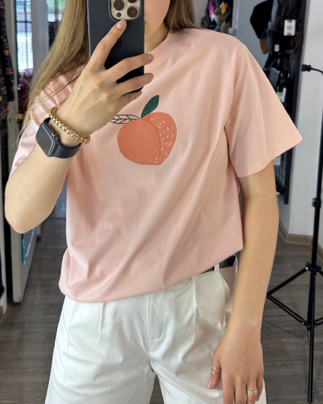 Футболка з принтом персика juicy peach